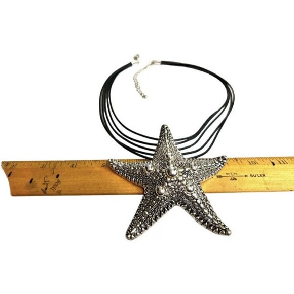 Vintage Pewter and Leather 16" Starfish Necklace Stylized Knobby Sea Star - Picture 4 of 5